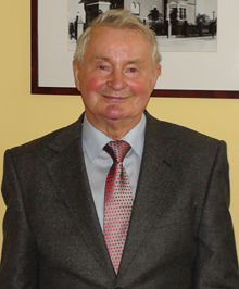 Mgr Tadeusz Mróz